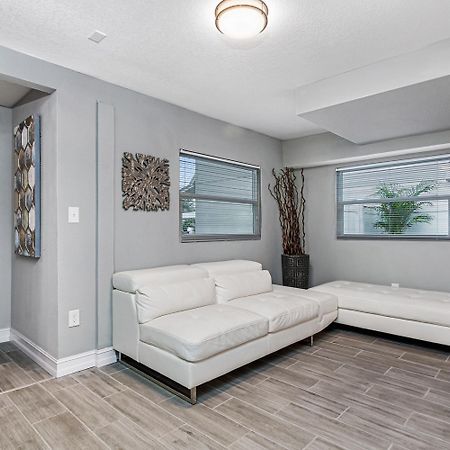 Appartement Modern House In Clearwater With Access To A Shared Swimming Pool à Safety Harbor Extérieur photo